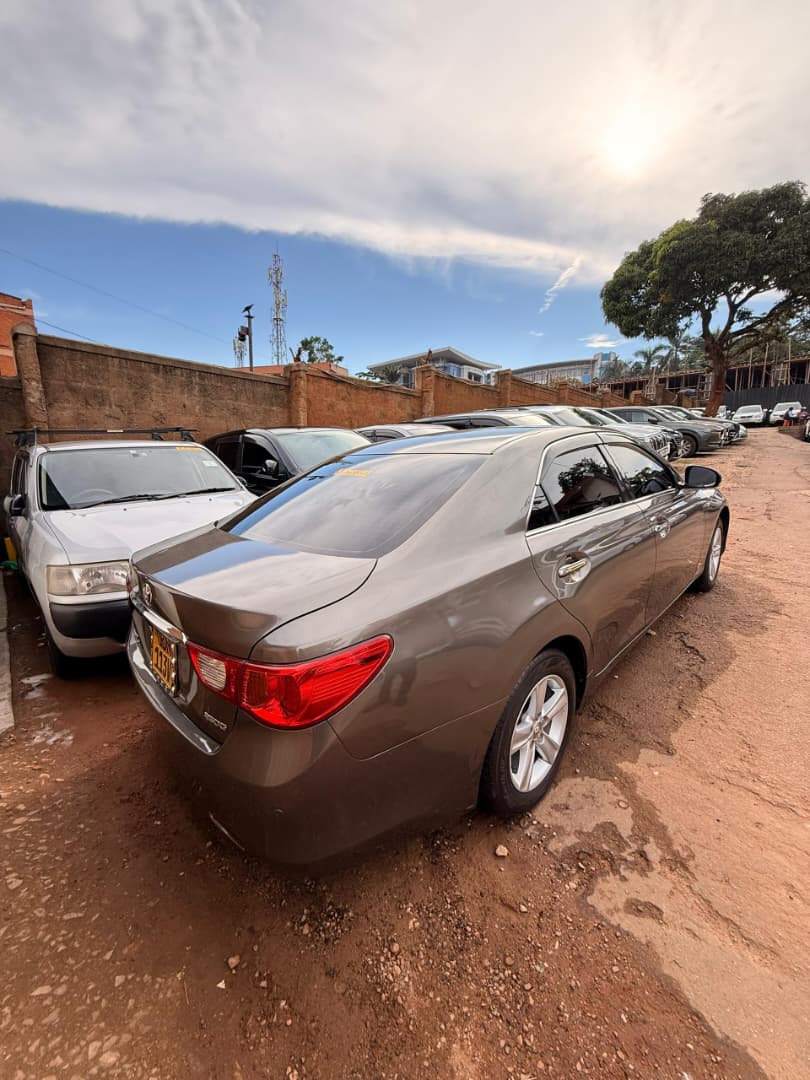 TOYOTA MARKX