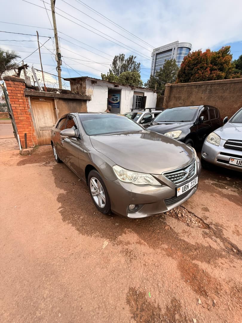 TOYOTA MARKX